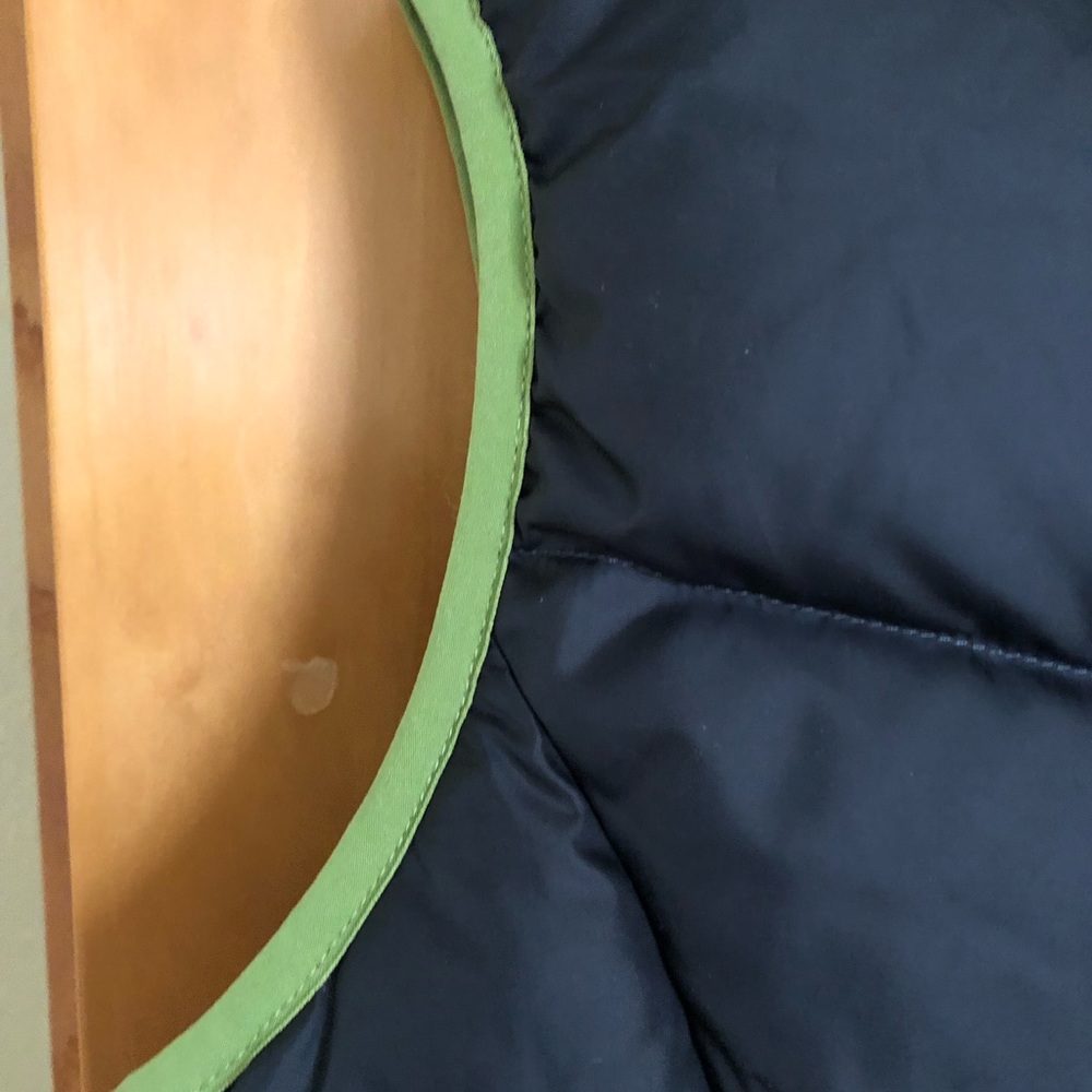 NWOT, L.L. Bean, puffer vest, reversible, gray/charcoal/ lime, pockets, size S - Picture 5 of 9